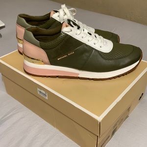 Michael Kors I love pink white trainers, size 9